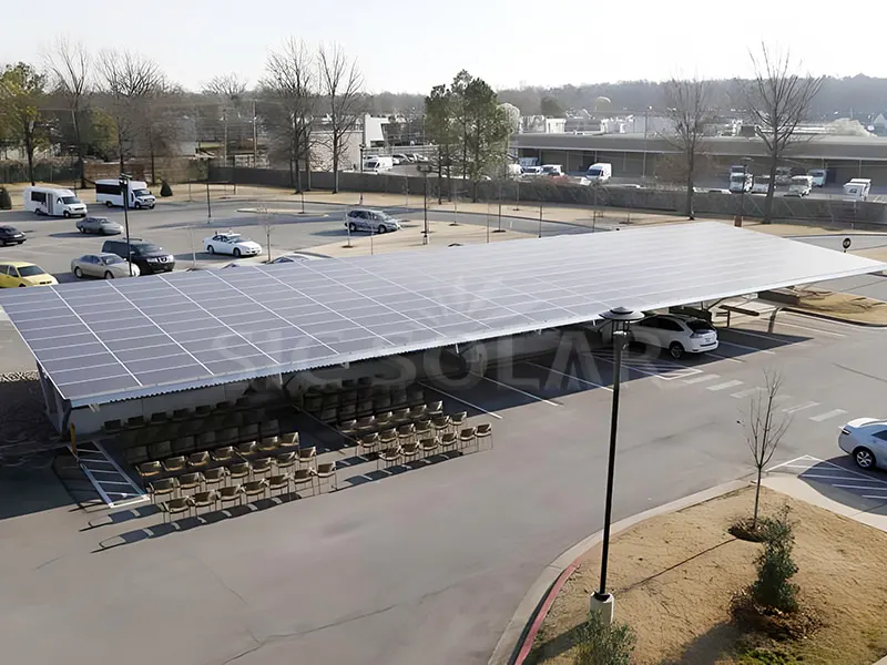 Sistema de montaje de cochera solar de 150 KW Canadá